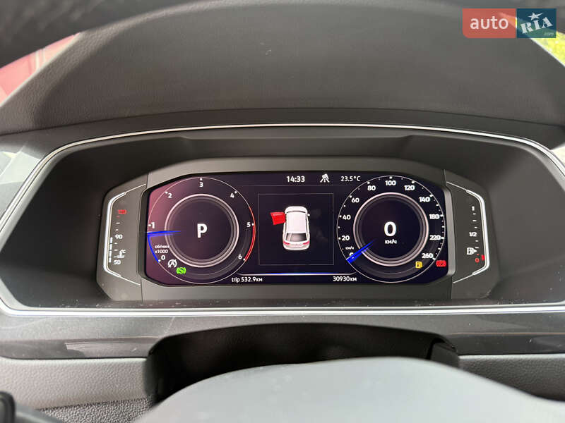 Позашляховик / Кросовер Volkswagen Tiguan 2022 в Києві
