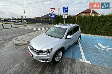 Внедорожник / Кроссовер Volkswagen Tiguan 2015 в Луцке