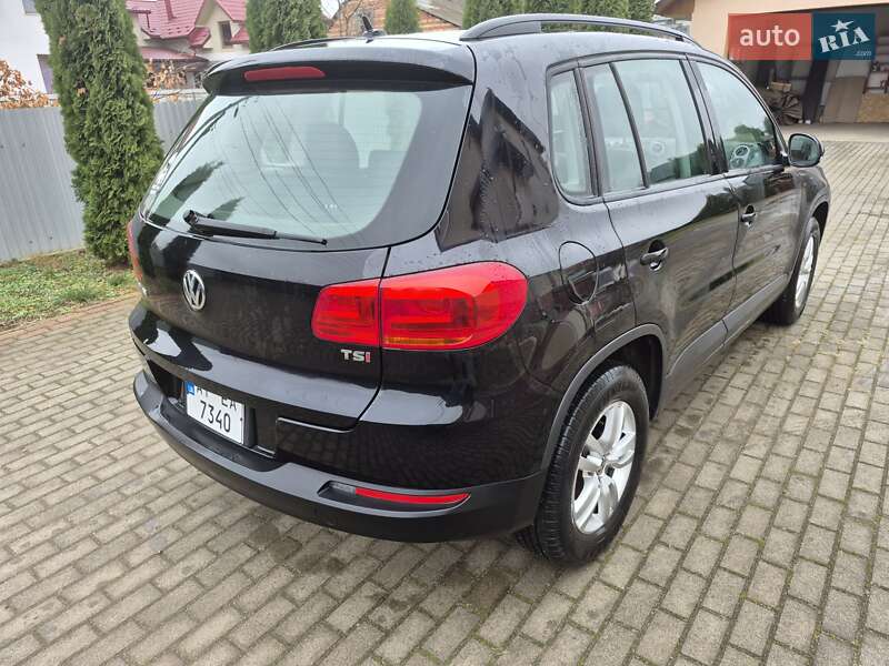 Внедорожник / Кроссовер Volkswagen Tiguan 2016 в Снятине