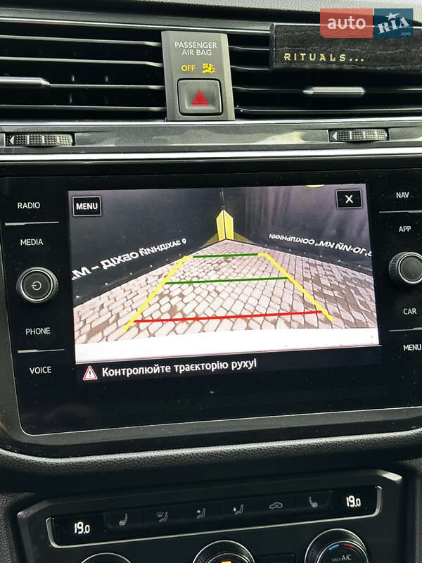 Внедорожник / Кроссовер Volkswagen Tiguan 2018 в Львове