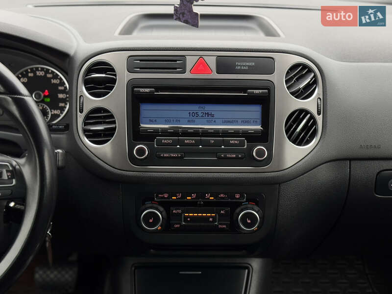 Позашляховик / Кросовер Volkswagen Tiguan 2010 в Бердичеві