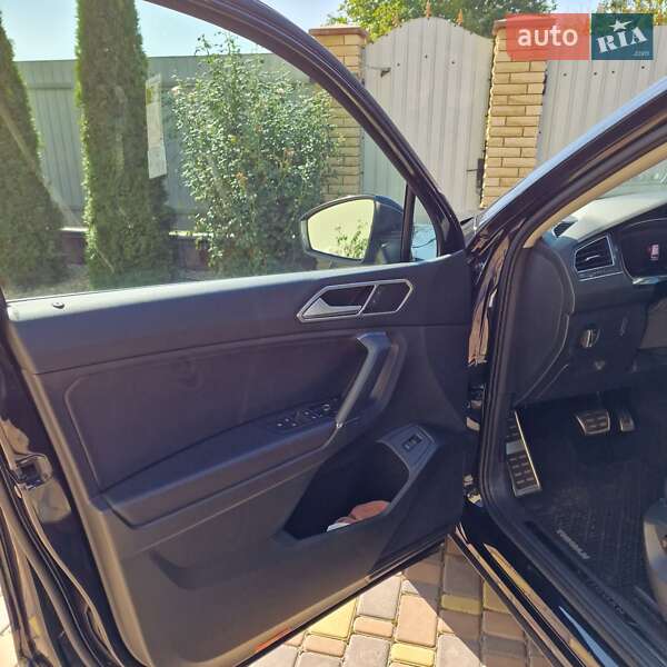 Позашляховик / Кросовер Volkswagen Tiguan 2020 в Києві фото 4 Позашляховик / Кросовер Volkswagen Tiguan 2020 в Києві