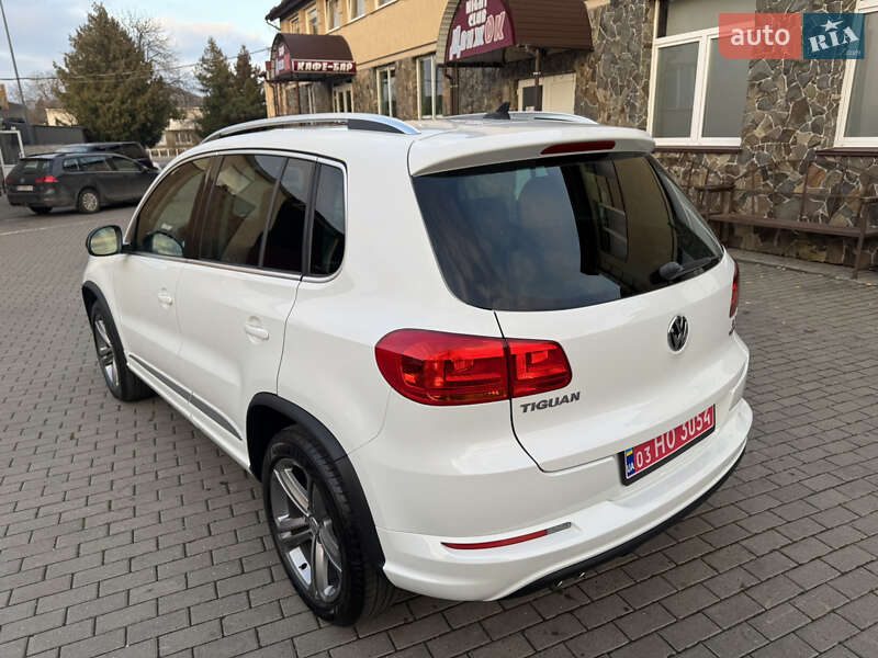 Позашляховик / Кросовер Volkswagen Tiguan 2017 в Володимирі