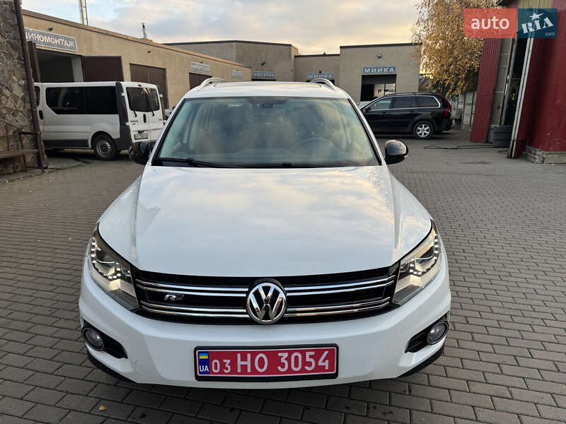 Позашляховик / Кросовер Volkswagen Tiguan 2017 в Володимирі