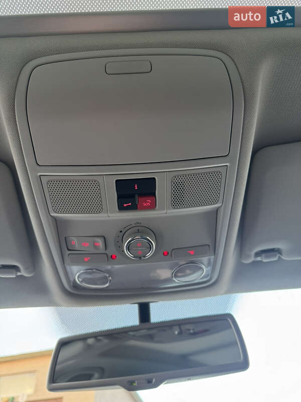 Позашляховик / Кросовер Volkswagen Tiguan 2017 в Володимирі