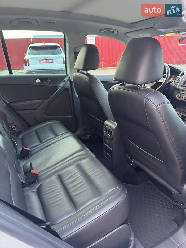 Позашляховик / Кросовер Volkswagen Tiguan 2017 в Володимирі