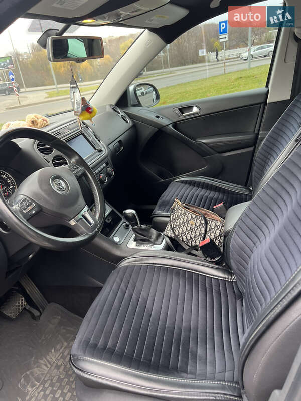 Внедорожник / Кроссовер Volkswagen Tiguan 2015 в Виннице