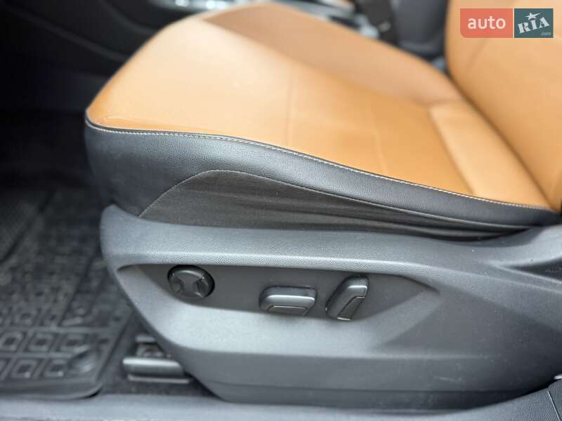 Внедорожник / Кроссовер Volkswagen Tiguan 2018 в Днепре