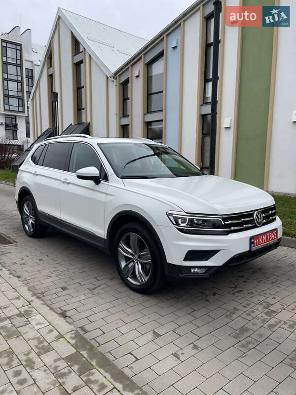 Внедорожник / Кроссовер Volkswagen Tiguan 2020 в Киеве фото 2 Внедорожник / Кроссовер Volkswagen Tiguan 2020 в Киеве