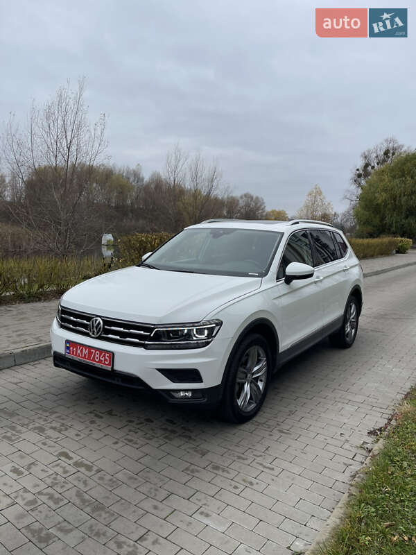 Внедорожник / Кроссовер Volkswagen Tiguan 2020 в Киеве фото 6 Внедорожник / Кроссовер Volkswagen Tiguan 2020 в Киеве