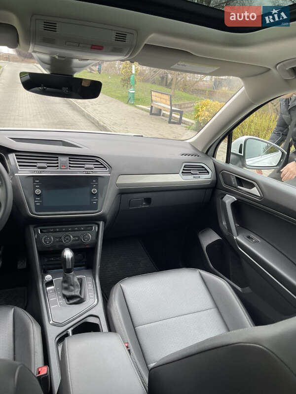 Внедорожник / Кроссовер Volkswagen Tiguan 2020 в Киеве фото 21 Внедорожник / Кроссовер Volkswagen Tiguan 2020 в Киеве