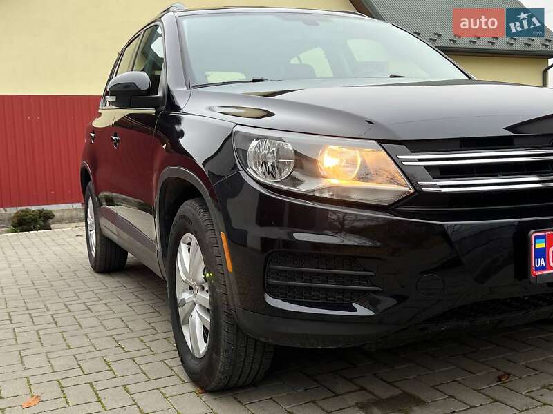 Внедорожник / Кроссовер Volkswagen Tiguan 2015 в Львове