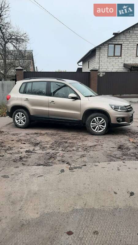 Внедорожник / Кроссовер Volkswagen Tiguan 2011 в Виннице