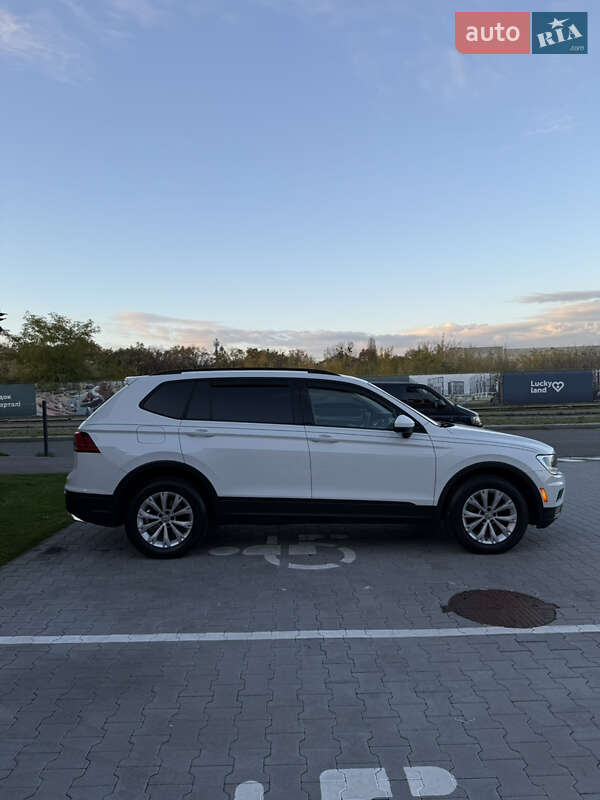 Позашляховик / Кросовер Volkswagen Tiguan 2018 в Києві