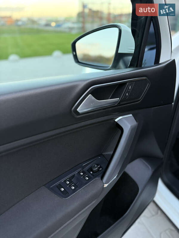 Позашляховик / Кросовер Volkswagen Tiguan 2018 в Києві