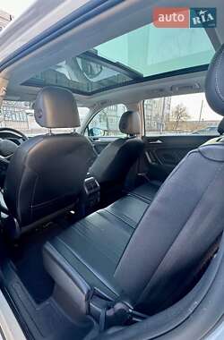 Внедорожник / Кроссовер Volkswagen Tiguan 2022 в Киеве