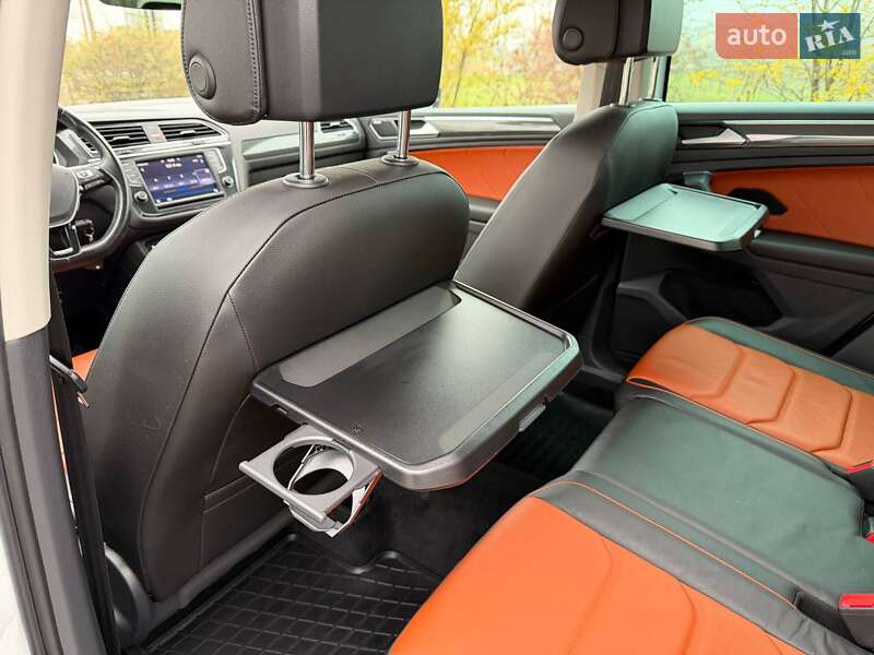 Позашляховик / Кросовер Volkswagen Tiguan 2017 в Кривому Розі