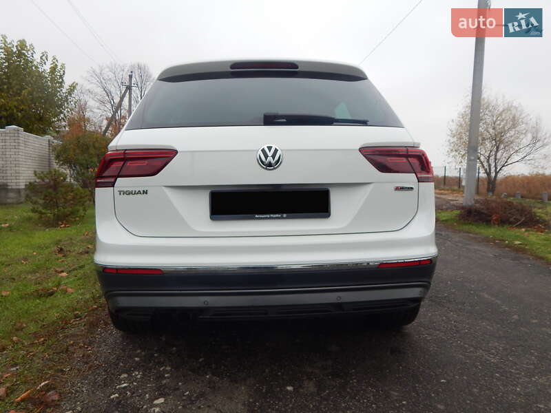 Внедорожник / Кроссовер Volkswagen Tiguan 2020 в Днепре фото 6 Внедорожник / Кроссовер Volkswagen Tiguan 2020 в Днепре