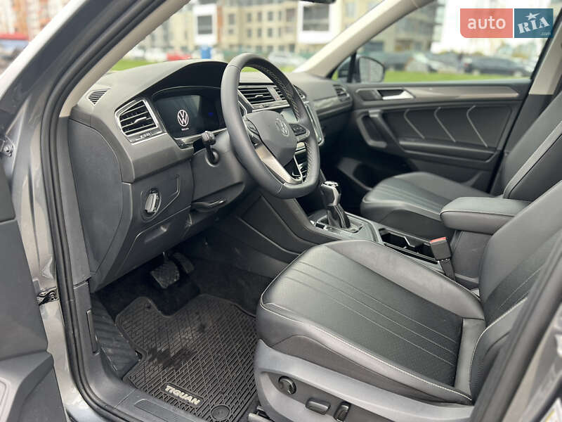 Внедорожник / Кроссовер Volkswagen Tiguan 2024 в Киеве