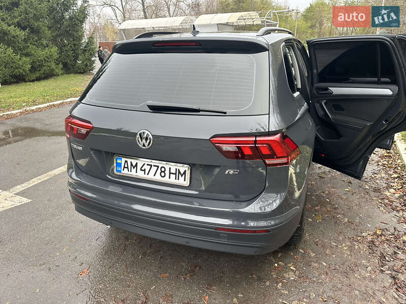 Внедорожник / Кроссовер Volkswagen Tiguan 2019 в Бердичеве