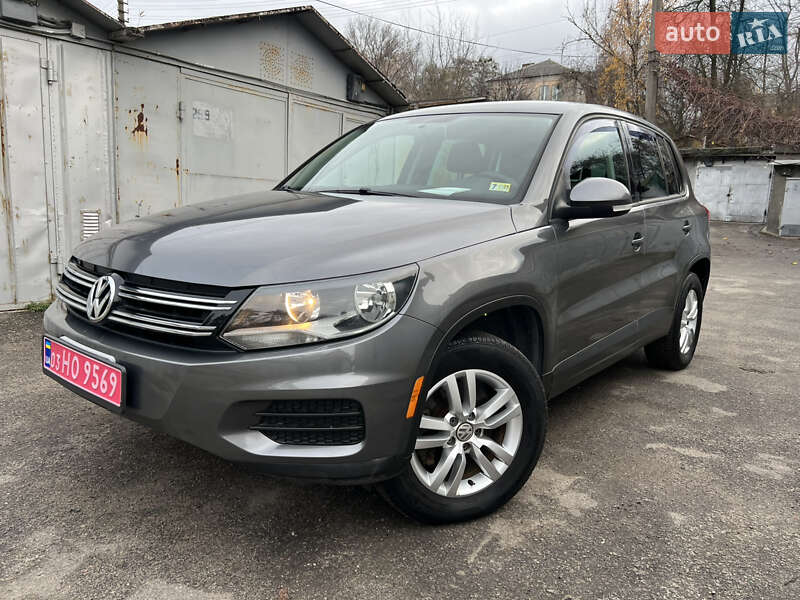 Внедорожник / Кроссовер Volkswagen Tiguan 2012 в Киеве