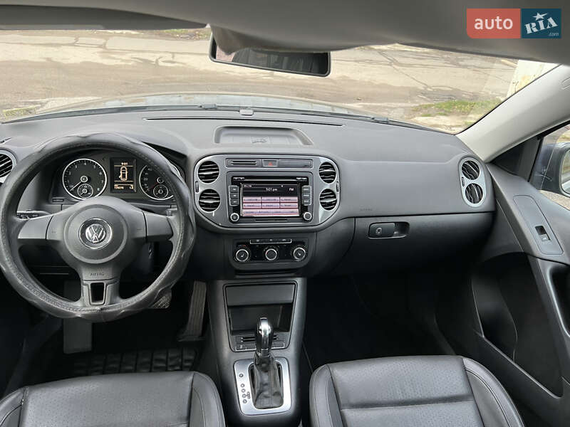 Внедорожник / Кроссовер Volkswagen Tiguan 2012 в Киеве