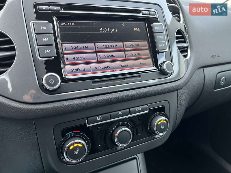 Внедорожник / Кроссовер Volkswagen Tiguan 2012 в Киеве