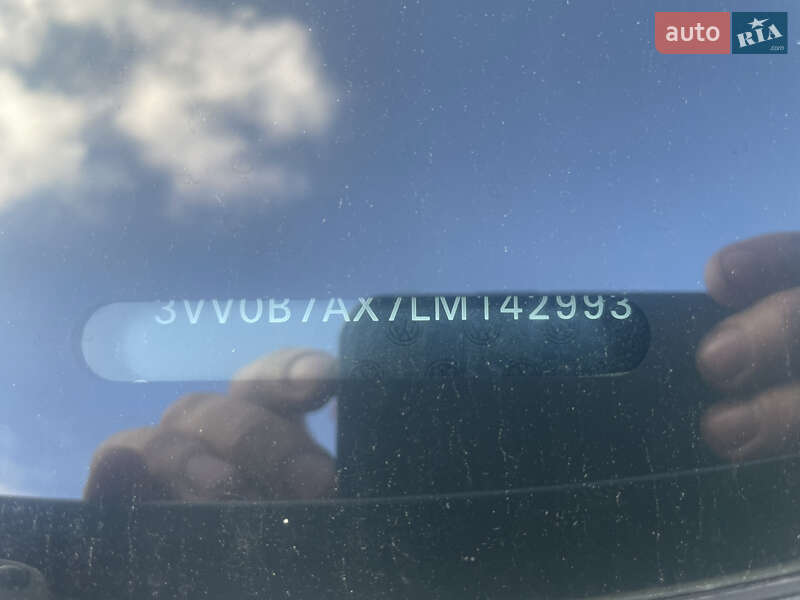 Внедорожник / Кроссовер Volkswagen Tiguan 2020 в Львове