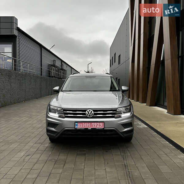 Внедорожник / Кроссовер Volkswagen Tiguan 2019 в Луцке