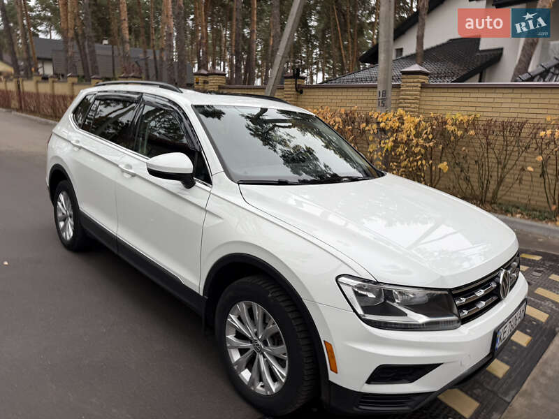 Внедорожник / Кроссовер Volkswagen Tiguan 2018 в Полтаве