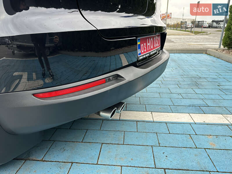 Внедорожник / Кроссовер Volkswagen Tiguan 2017 в Луцке