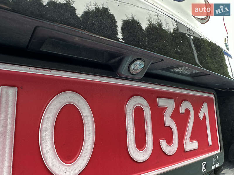 Внедорожник / Кроссовер Volkswagen Tiguan 2017 в Луцке