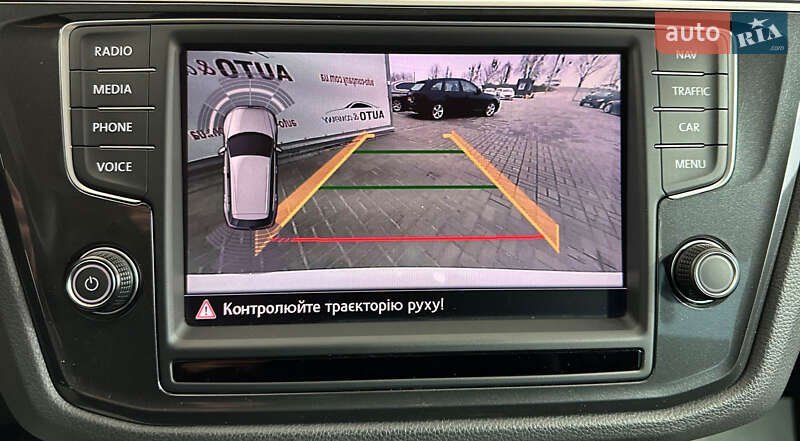 Внедорожник / Кроссовер Volkswagen Tiguan 2016 в Львове