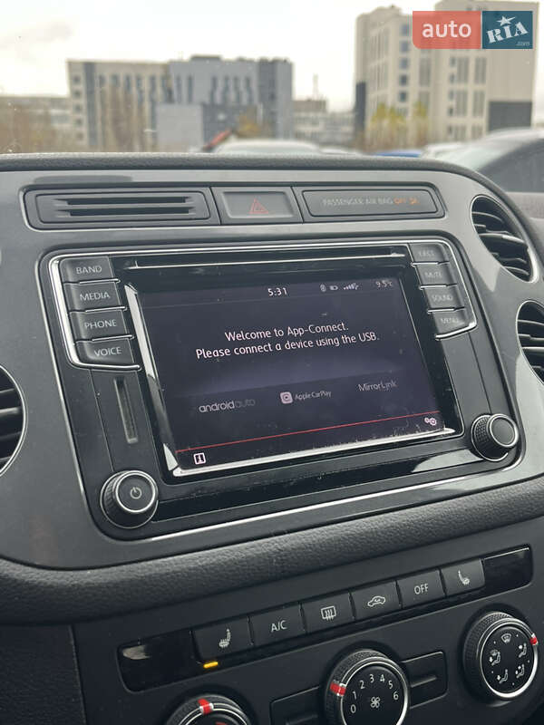 Внедорожник / Кроссовер Volkswagen Tiguan 2017 в Киеве