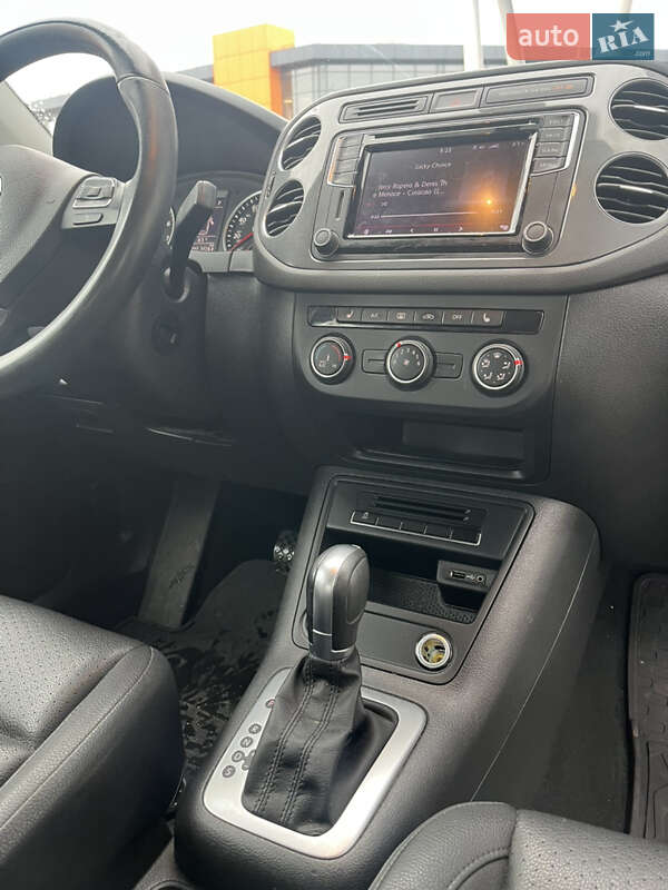 Внедорожник / Кроссовер Volkswagen Tiguan 2017 в Киеве