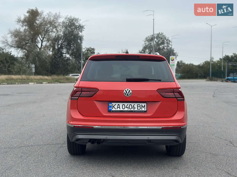 Внедорожник / Кроссовер Volkswagen Tiguan 2018 в Киеве