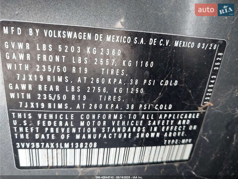 Внедорожник / Кроссовер Volkswagen Tiguan 2020 в Львове