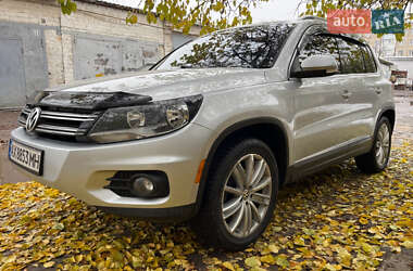 Внедорожник / Кроссовер Volkswagen Tiguan 2012 в Харькове