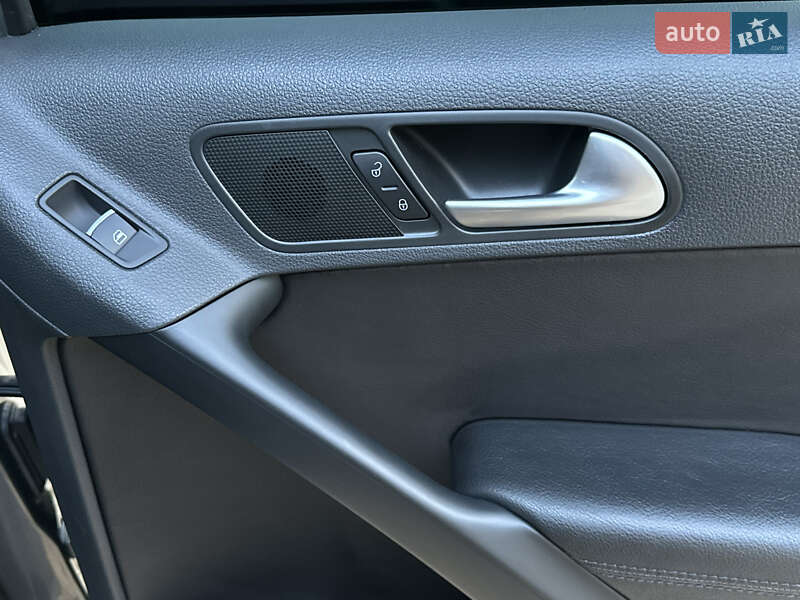 Внедорожник / Кроссовер Volkswagen Tiguan 2017 в Коломые