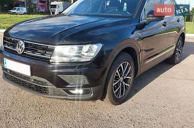 Позашляховик / Кросовер Volkswagen Tiguan 2019 в Рівному