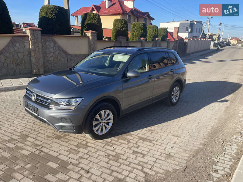 Внедорожник / Кроссовер Volkswagen Tiguan 2020 в Львове