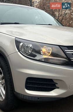 Позашляховик / Кросовер Volkswagen Tiguan 2012 в Києві