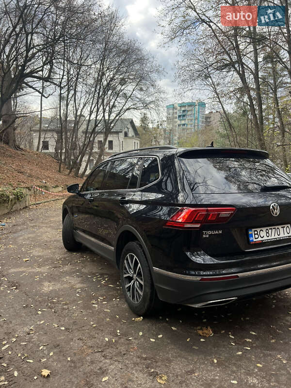 Внедорожник / Кроссовер Volkswagen Tiguan 2019 в Львове