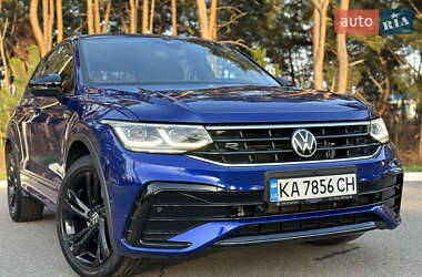 Внедорожник / Кроссовер Volkswagen Tiguan 2021 в Киеве