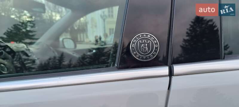 Внедорожник / Кроссовер Volkswagen Tiguan 2016 в Желтых Водах