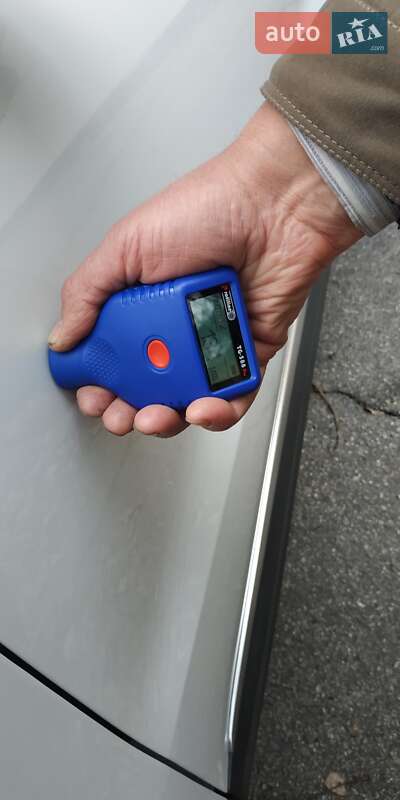 Внедорожник / Кроссовер Volkswagen Tiguan 2016 в Желтых Водах