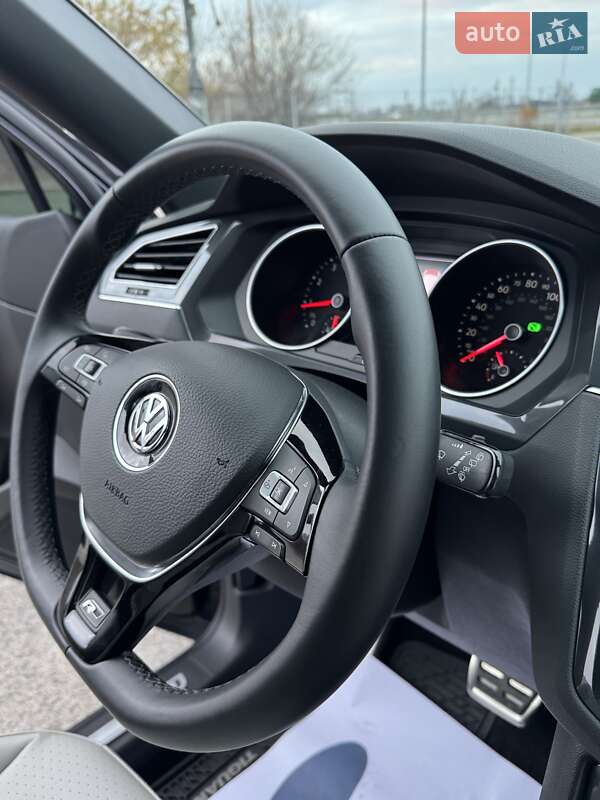 Позашляховик / Кросовер Volkswagen Tiguan 2019 в Дніпрі
