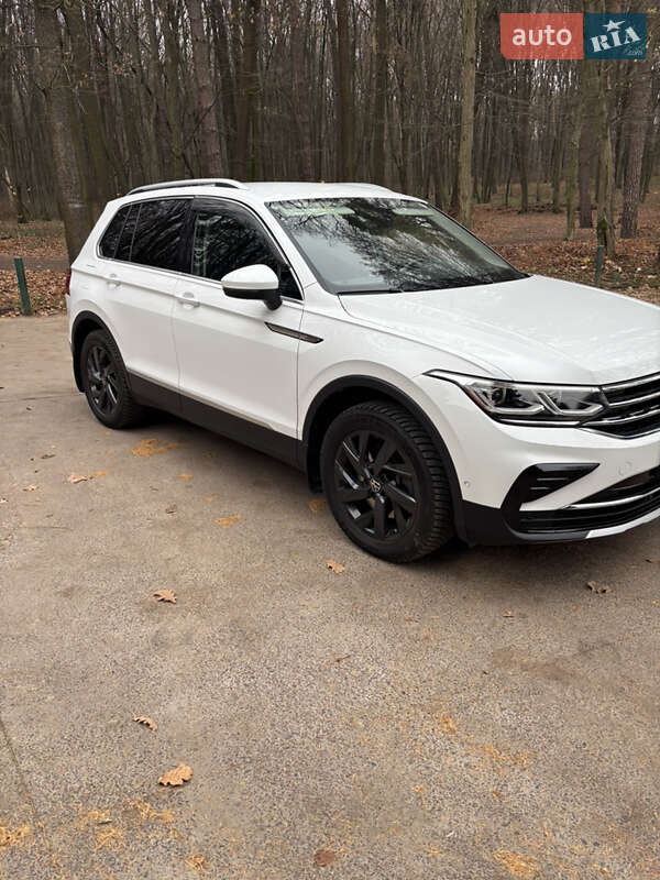 Внедорожник / Кроссовер Volkswagen Tiguan 2021 в Львове фото 4 Внедорожник / Кроссовер Volkswagen Tiguan 2021 в Львове