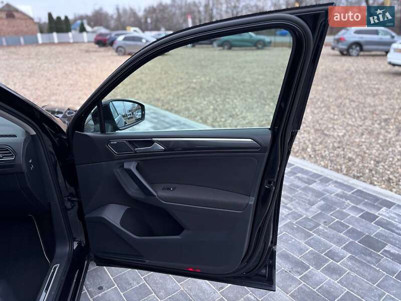 Внедорожник / Кроссовер Volkswagen Tiguan 2018 в Коломые фото 32 Внедорожник / Кроссовер Volkswagen Tiguan 2018 в Коломые