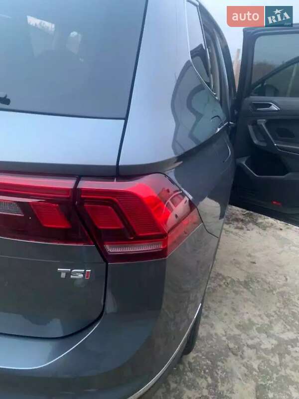 Внедорожник / Кроссовер Volkswagen Tiguan 2017 в Белгороде-Днестровском фото 8 Внедорожник / Кроссовер Volkswagen Tiguan 2017 в Белгороде-Днестровском